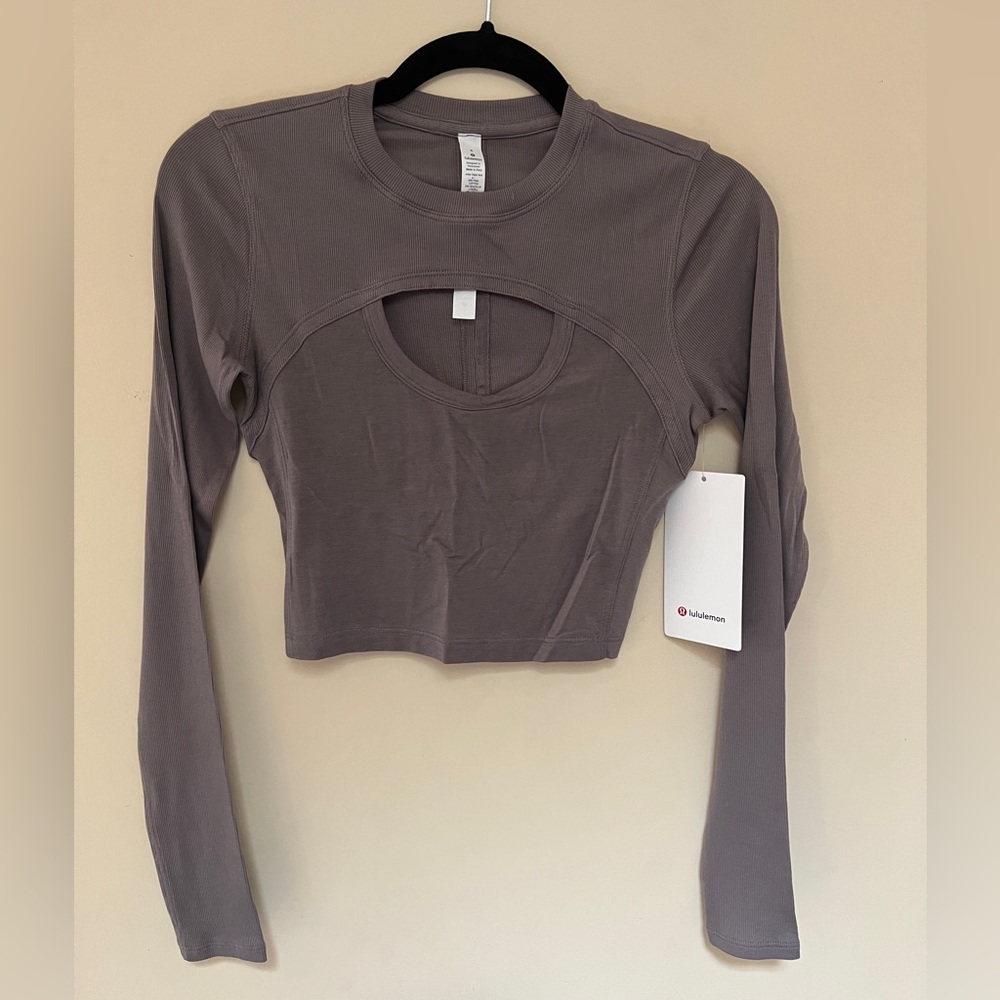 lululemon crop top